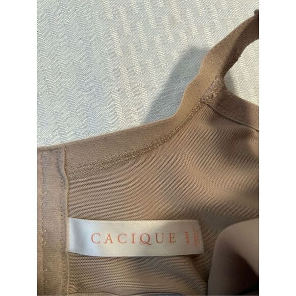 Cacique bra 44H lightly lined full coverage beige lace - Picture 5 of 7